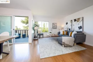 Photo #4: 41085429 Listing