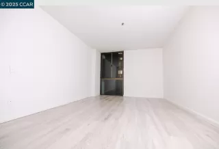 Photo #5: 41085485 Listing