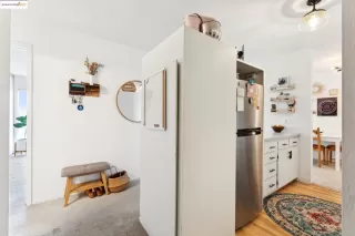 Photo #1: 41085506 Listing 