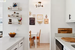 Photo #2: 41085506 Listing 