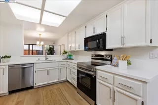 Photo #1: 41085513 Listing