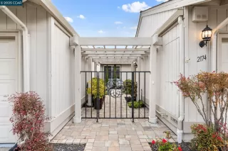 Photo #4: 41085595 Listing