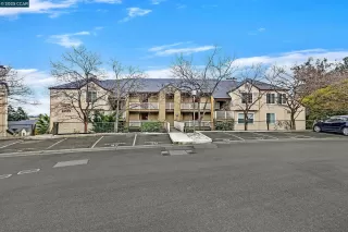 Photo #1: 41085692 Listing