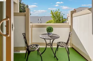 Photo #6: 41085804 Listing 