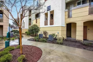 Photo #1: 41085807 Listing 