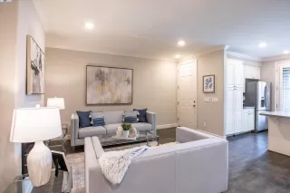 Photo #6: 41085807 Listing 