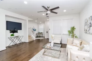 Photo #6: 41085813 Listing