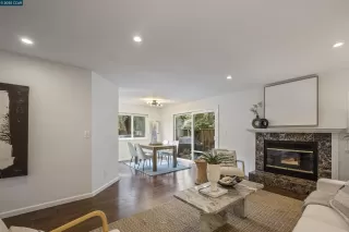 Photo #5: 41085882 Listing