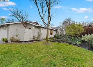 Photo #1: 41085912 Listing