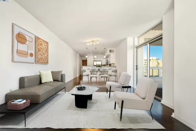 MLS: 41085914 Condo For Sale