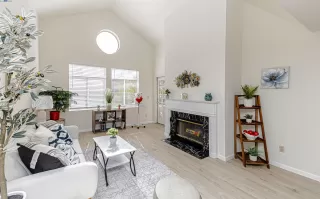 Click for more information on MLS # 41085929 : 535 PIERCE STREET # 2310 More Details about MLS # 41085929 : 535 PIERCE STREET # 2310