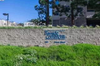 Photo #2: 41085929 Listing