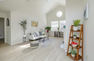 Photo #4: 41085929 Listing