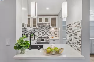 Photo #6: 41085932 Listing 