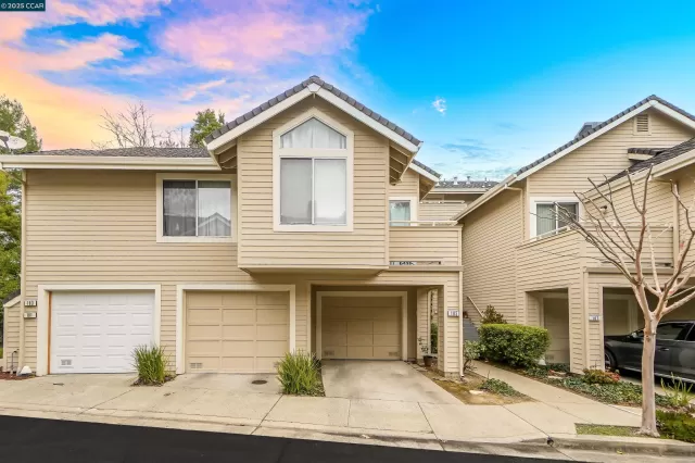 MLS: 41085942 Condo For Sale