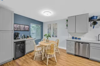 Photo #6: 41085954 Listing