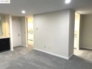 Photo #4: 41085965 Listing