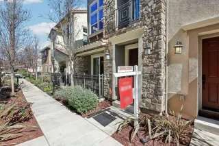 Photo #1: 41085978 Listing