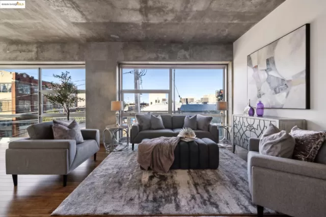 MLS: 41085984 Condo For Sale