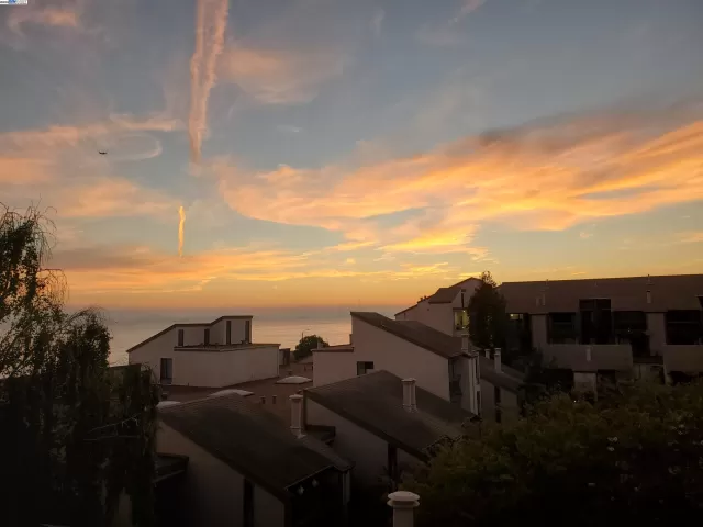 MLS: 41085996 Condo For Sale