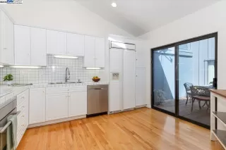 Photo #4: 41086126 Listing