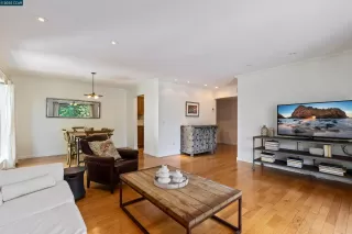 Photo #2: 41086283 Listing 