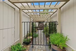 Photo #1: 41086360 Listing 