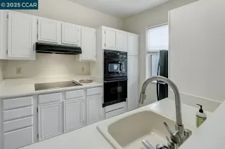 Photo #4: 41086372 Listing