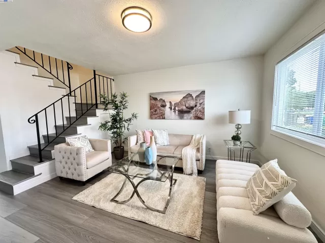 MLS: 41086496 Condo For Sale