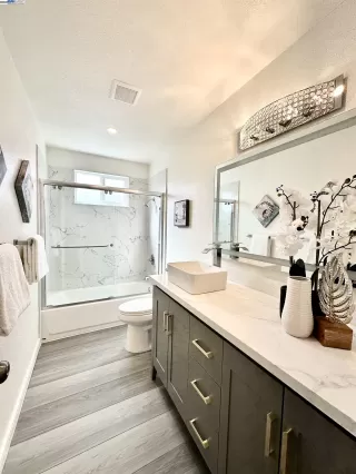 Photo #4: 41086496 Listing