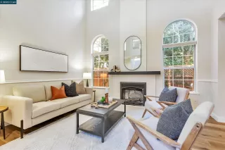 Photo #3: 41086561 Listing