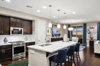 Photo #1: 41086582 Listing