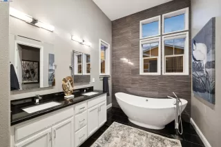 Photo #3: 41086582 Listing