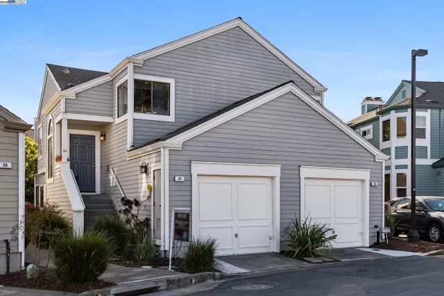 MLS: 41086708 Condo For Sale