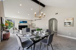 Photo #1: 41086708 Listing