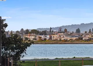 Photo #2: 41086708 Listing