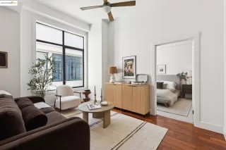 Photo #6: 41086731 Listing