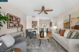 Photo #2: 41086738 Listing