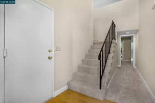 Photo #5: 41086763 Listing