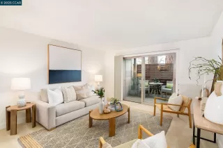 Click for more information on MLS # 41086766 : 2742 OAK RD # 227 More Details about MLS # 41086766 : 2742 OAK RD # 227