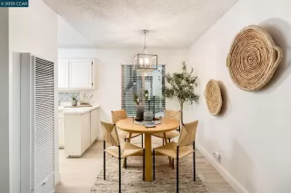 Photo #4: 41086766 Listing