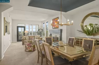 Photo #1: 41086807 Listing 