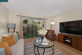 Photo #3: 41086828 Listing 