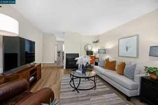 Photo #4: 41086828 Listing 