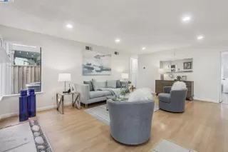 Photo #6: 41086962 Listing