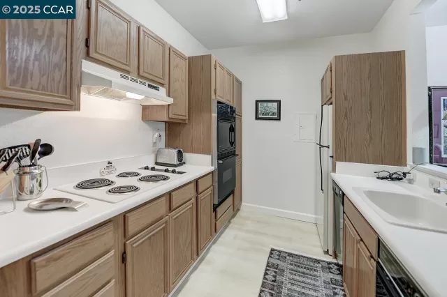 MLS: 41087030 Condo For Sale