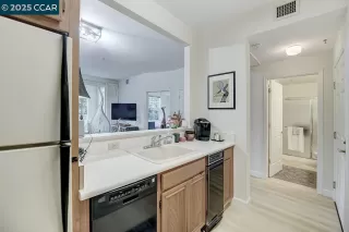 Photo #1: 41087030 Listing