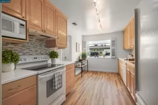 Photo #2: 41087052 Listing 