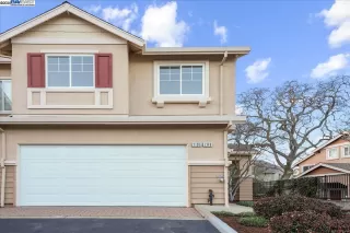 Photo #2: 41087076 Listing