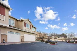 Photo #4: 41087076 Listing